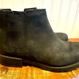Sorel black waterproof booties
